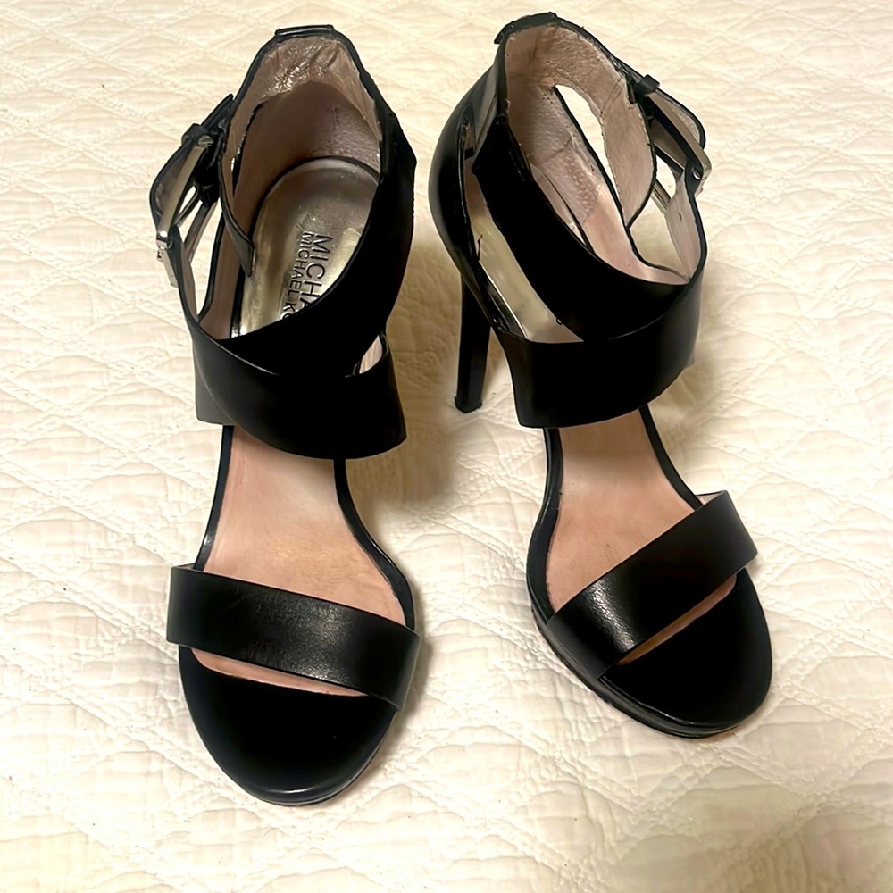 Michael Kors 7 1/2 Leather Strap Heels